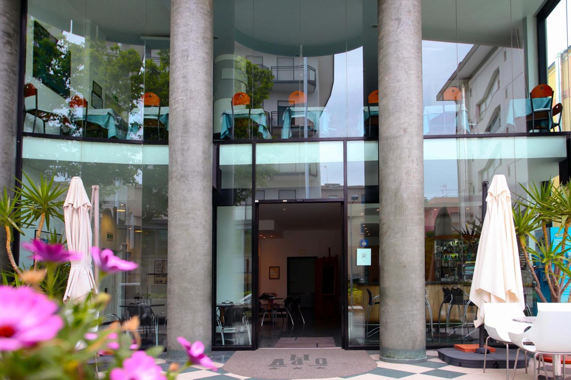 Hotel Ali D'Oro Rimini Exterior photo
